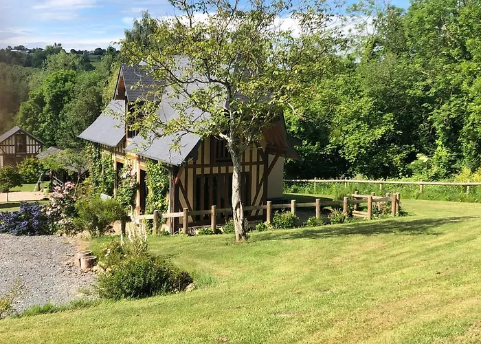 Le Petit Orchard